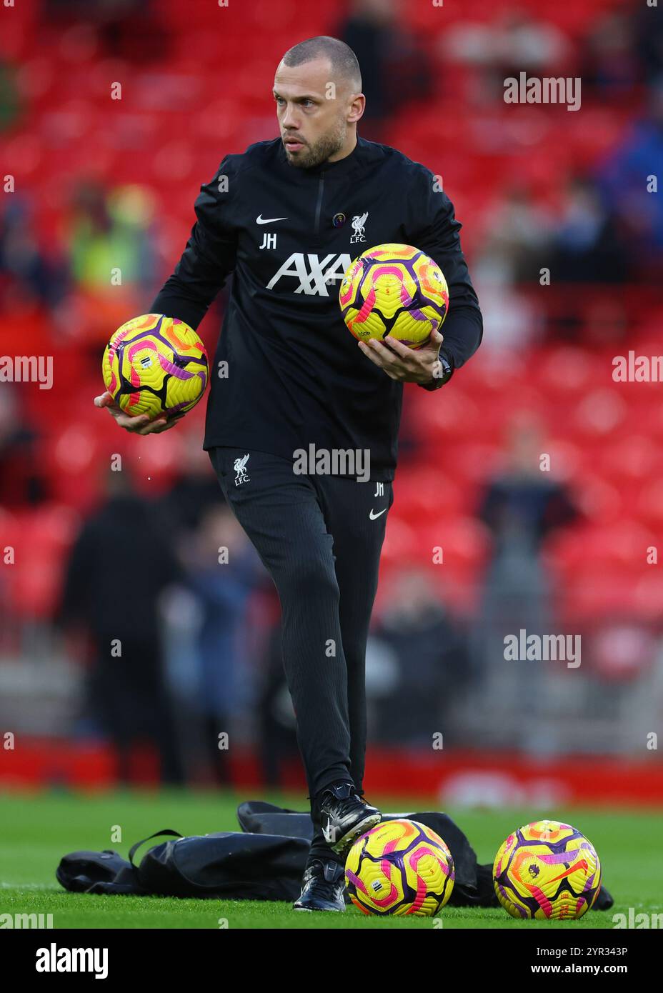 Liverpool, Royaume-Uni. 1er décembre 2024. John Heitinga entraîneur adjoint lors du match de premier League à Anfield, Liverpool. Le crédit photo devrait se lire : Simon Bellis/Sportimage crédit : Sportimage Ltd/Alamy Live News Banque D'Images