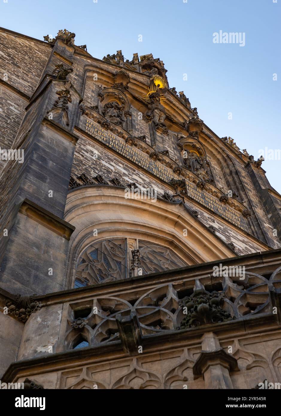 Une photo de la cathédrale Saint-Pierre-et-Paul à Brno. Banque D'Images
