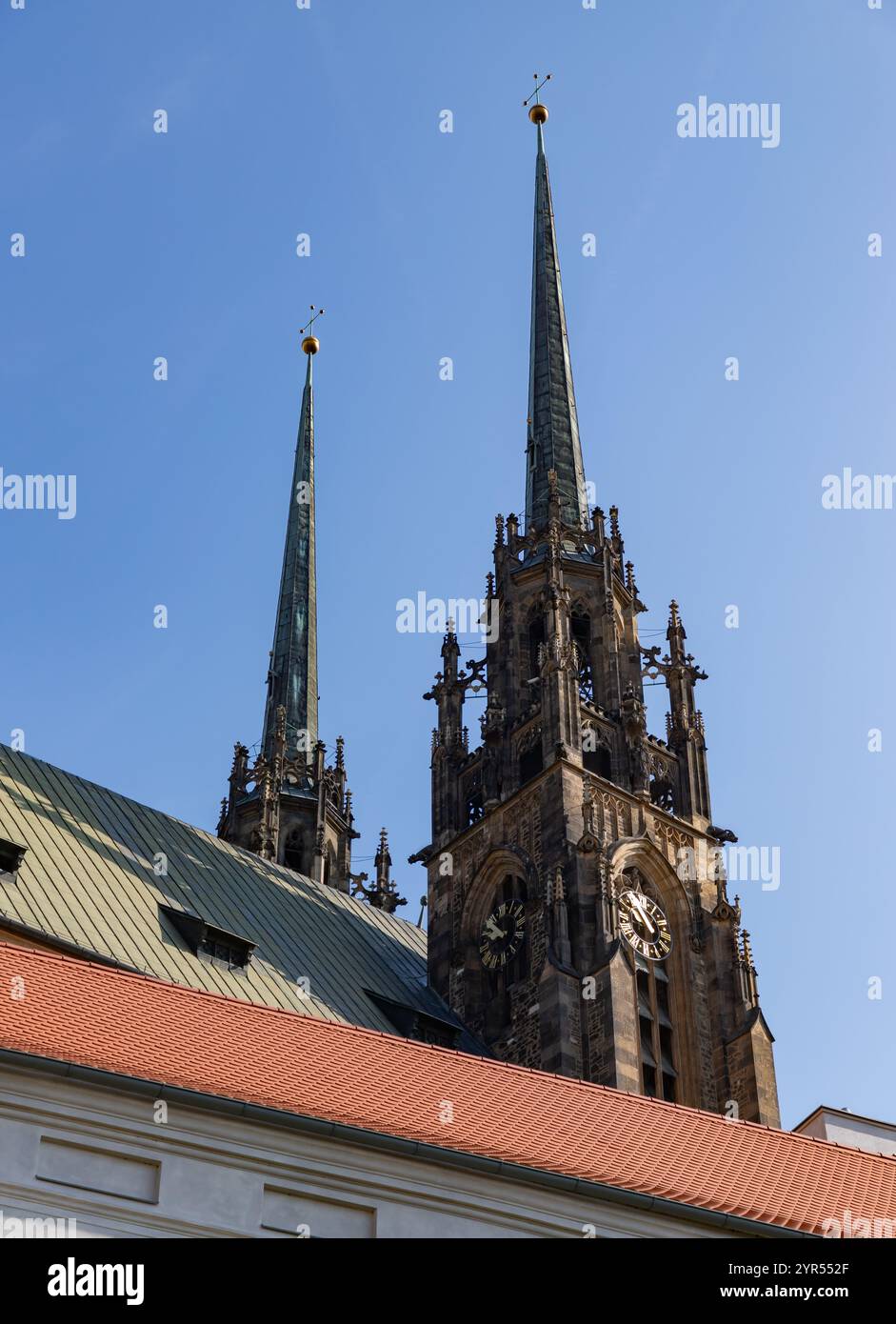 Une photo de la cathédrale Saint-Pierre-et-Paul à Brno. Banque D'Images