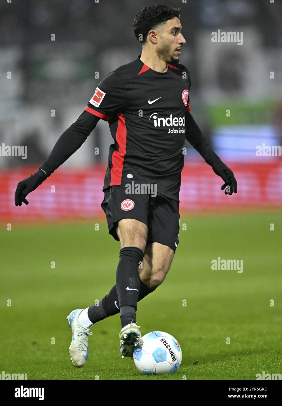 Omar Marmoush Eintracht Frankfurt SGE (07) action sur le ballon Voith-Arena, Heidenheim, Bade-Wuerttemberg, Allemagne, Europe Banque D'Images