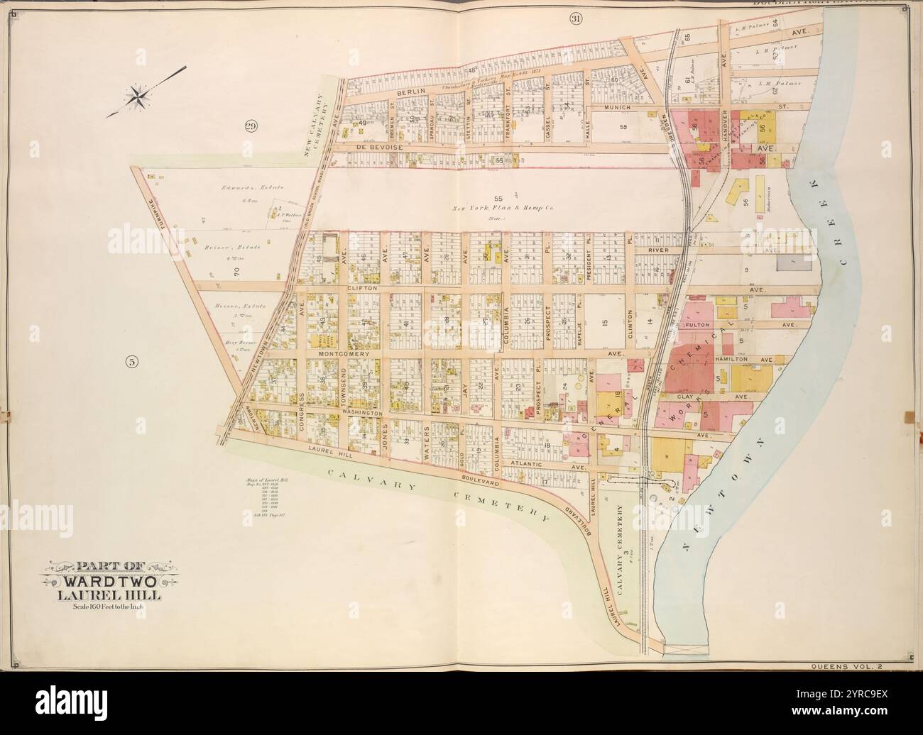 Queens, Vol. 2, double page plate No 30 ; partie du quartier Two Laurel Hill ; [carte bornée par Berlin Ave., Newtown Creek, Laurel Hill Boulevard ; y compris Newtown Ave., Old Brook School Road, Newtown Turnpike] 1908 - 1912 Banque D'Images