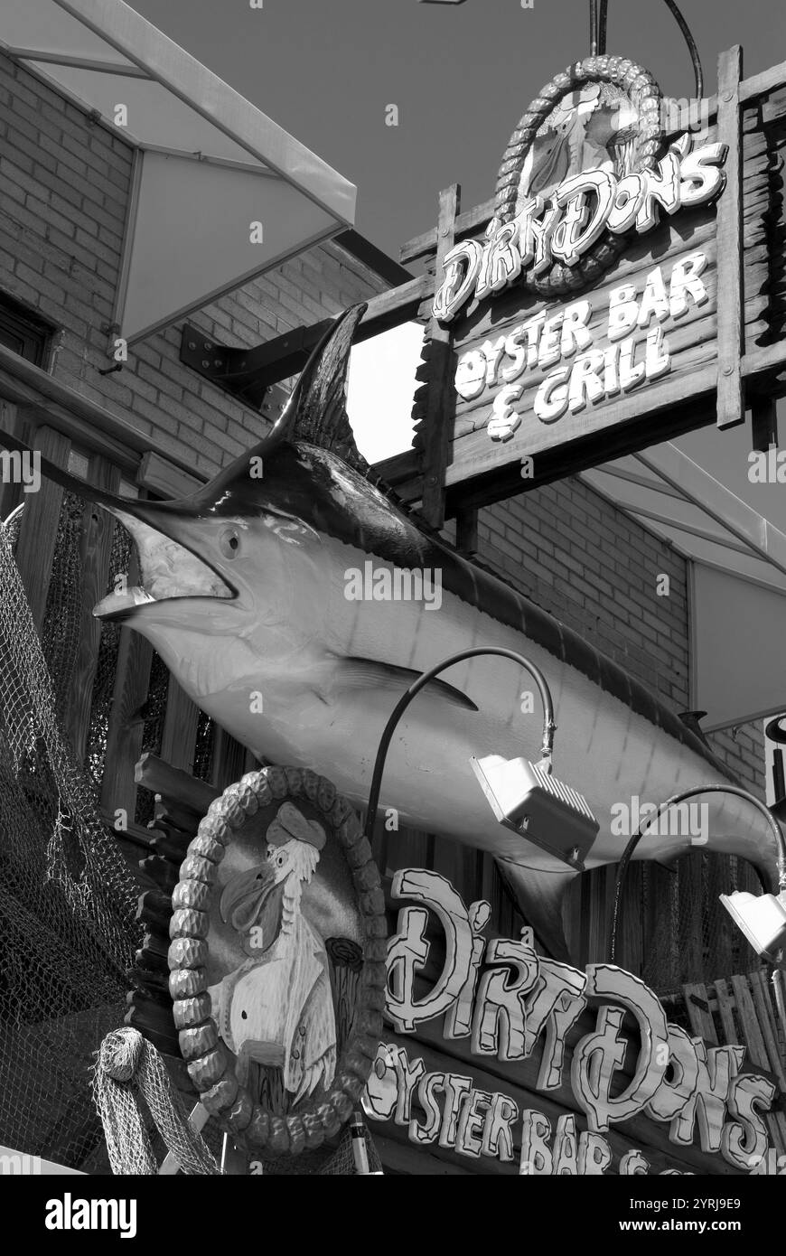 Dirty Don's Oyster Bar & Grill sur la promenade de Myrtle Beach, Caroline du Sud, États-Unis. Banque D'Images