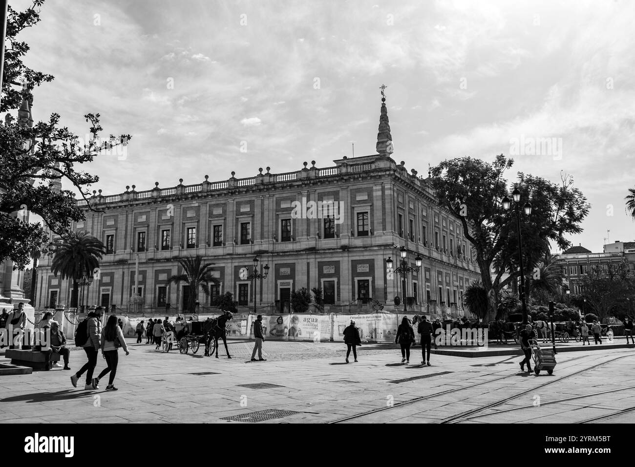 Séville, Espagne-24 FÉVRIER 2022 : l'Archivo général de Indias, situé dans la Casa Lonja de Mercaderes est l'archive de l'Empire espagnol en Amérique Banque D'Images