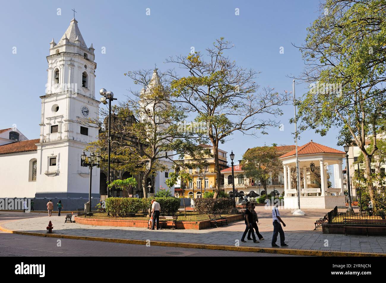 Cathédrale sur la Plaza de la Independencia, Casco Antiguo le quartier historique de Panama City, République du Panama, Amérique centrale Banque D'Images