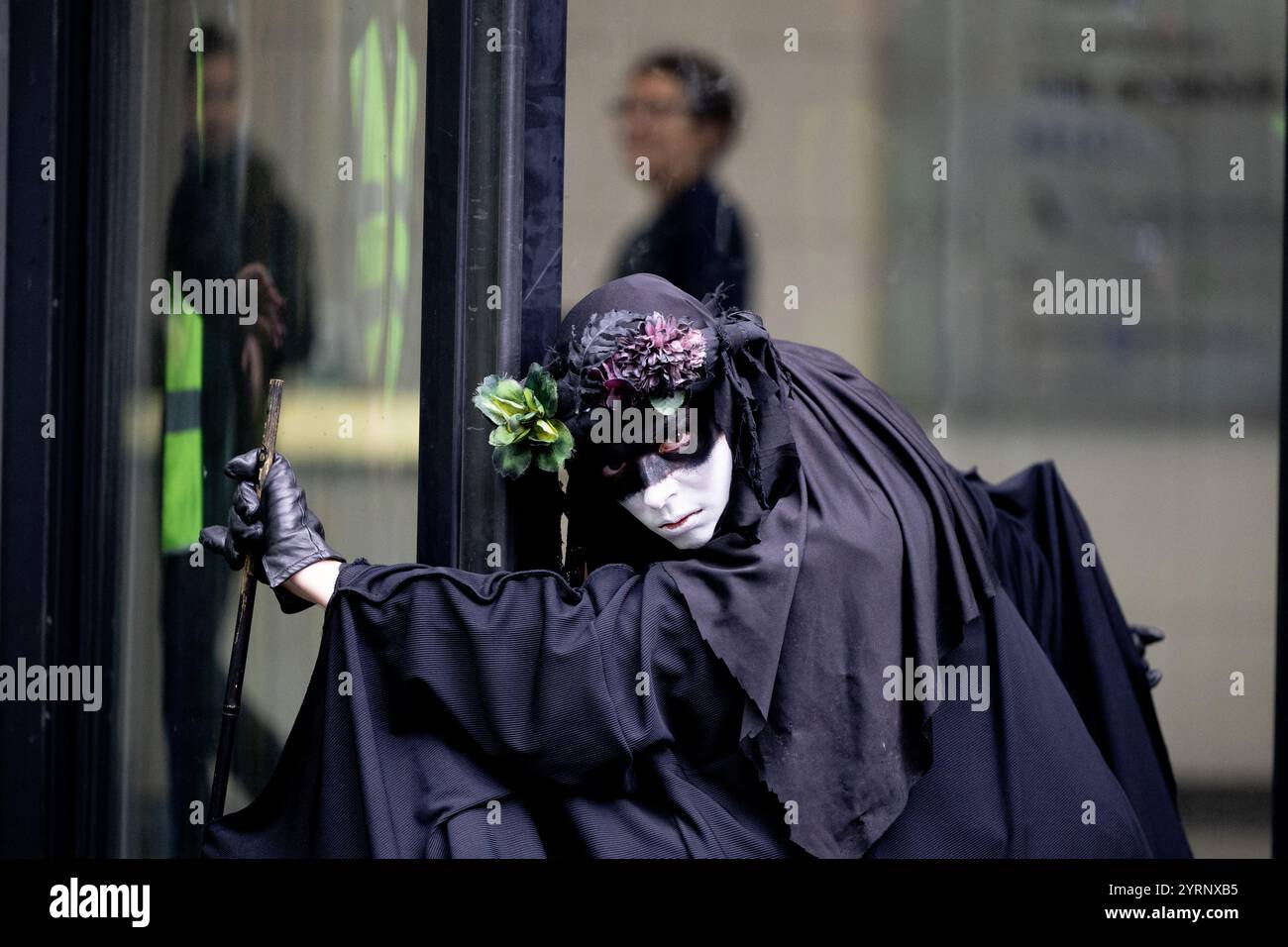 Manifestation contre la rébellion d'extinction à A&O Shearman, Londres, 04/12/24 Banque D'Images
