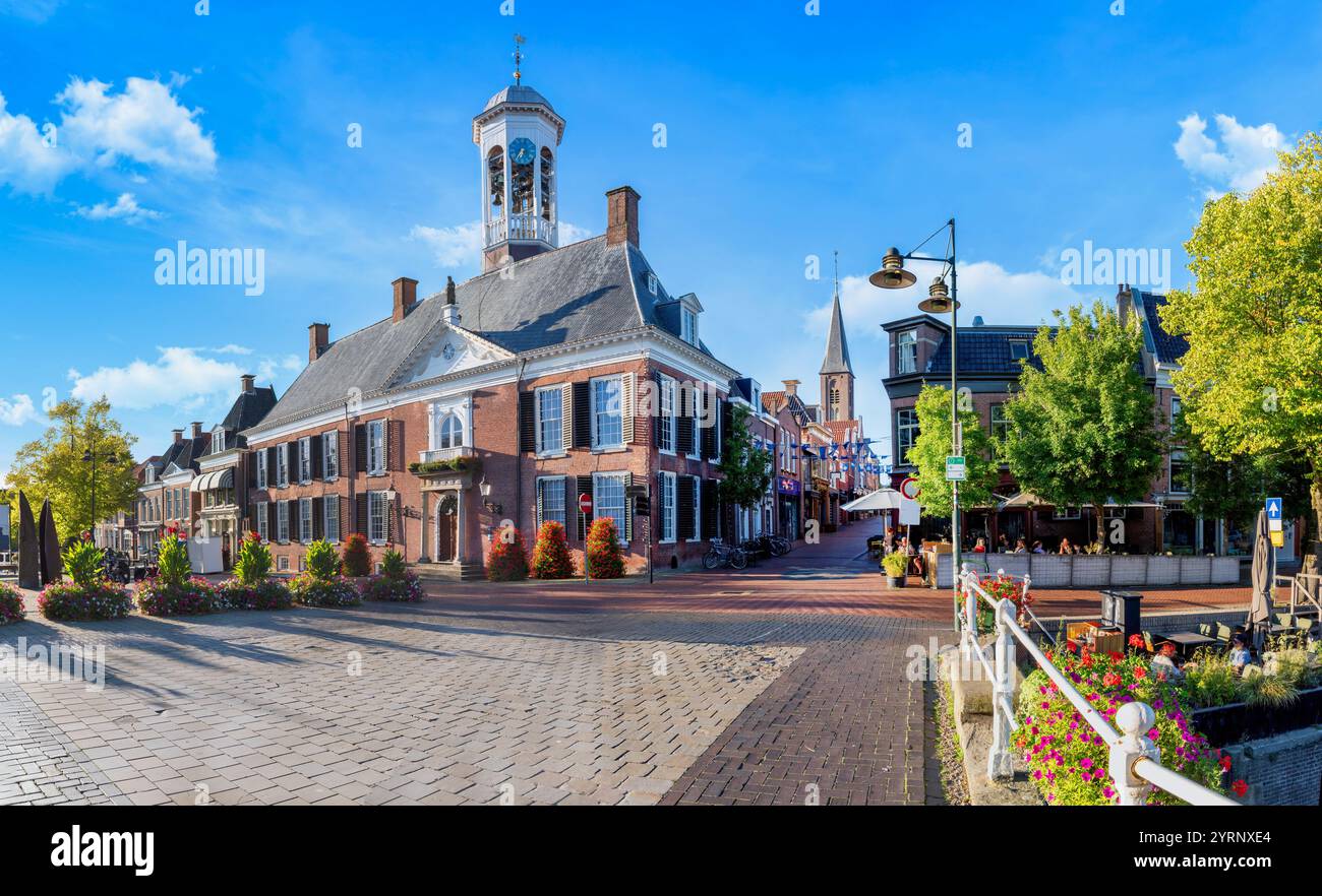 Vue sur la mairie de Dokkum, Frise, pays-Bas Banque D'Images