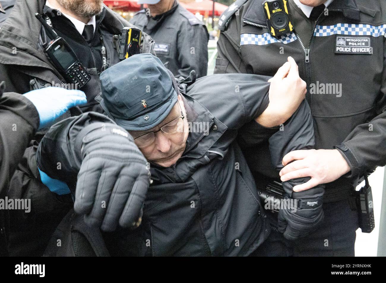 Manifestation contre la rébellion d'extinction à A&O Shearman, Londres, 04/12/24 Banque D'Images