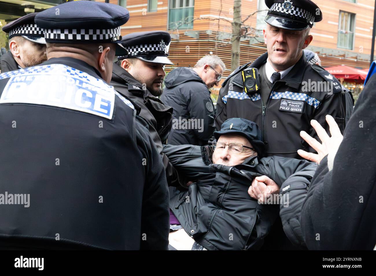 Manifestation contre la rébellion d'extinction à A&O Shearman, Londres, 04/12/24 Banque D'Images