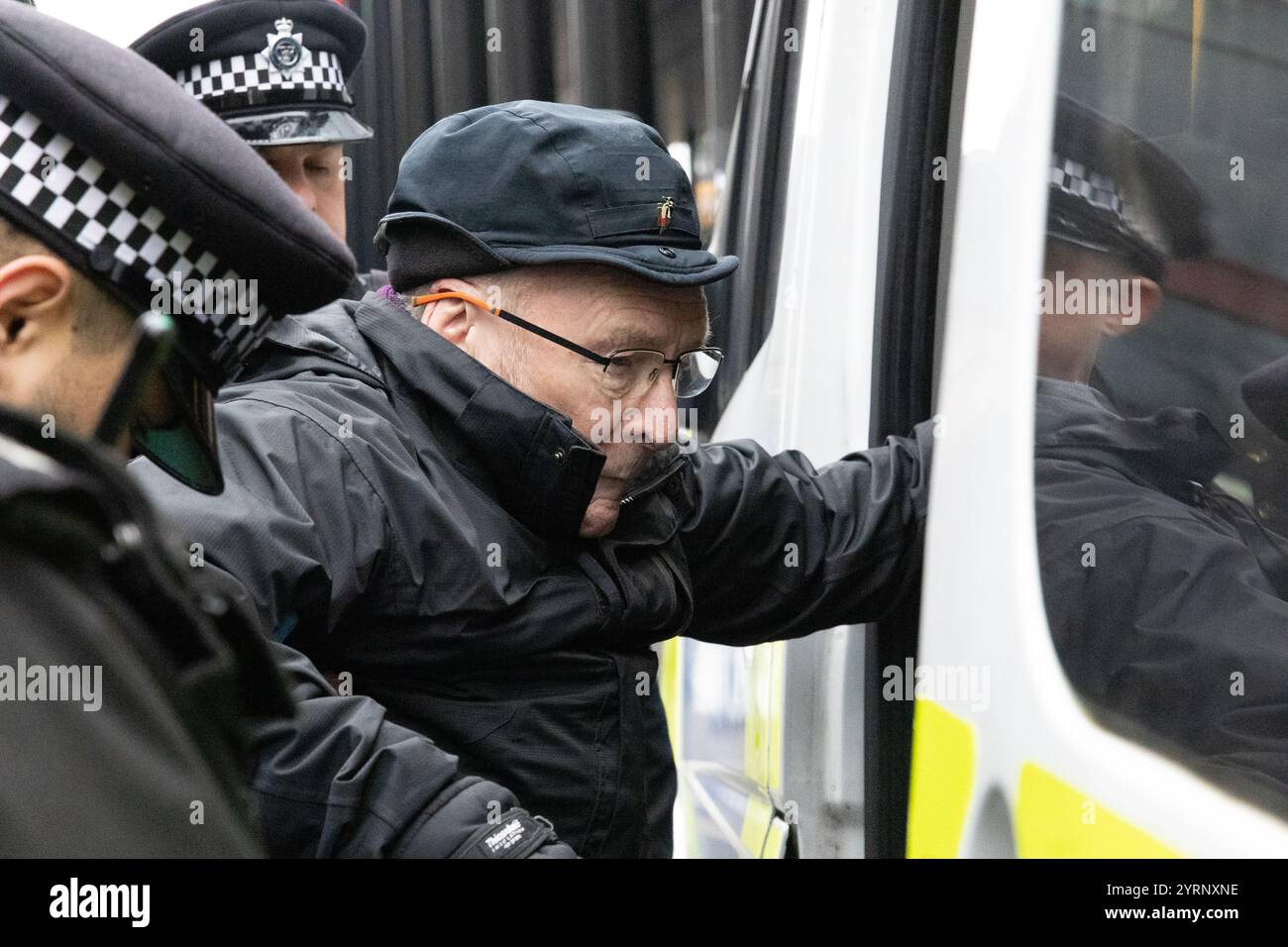 Manifestation contre la rébellion d'extinction à A&O Shearman, Londres, 04/12/24 Banque D'Images