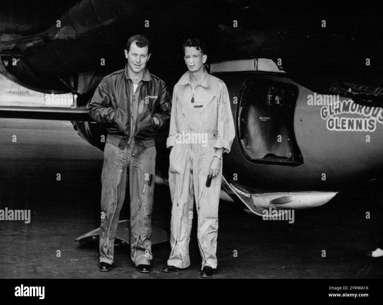 Chuck yeager Banque d'images noir et blanc - Alamy