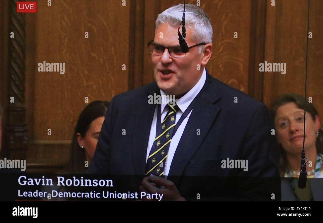 Gavin James Robinson (né le 22 novembre 1984) est un homme politique et avocat unioniste nord-irlandais qui est chef du Parti unioniste démocratique (DUP) depuis mars 2024 [a] [3]. Il est chef adjoint du DUP de juin 2023 à mai 2024. Il est député de Belfast East à la Chambre des communes du Royaume-Uni depuis les élections générales de 2015. Banque D'Images