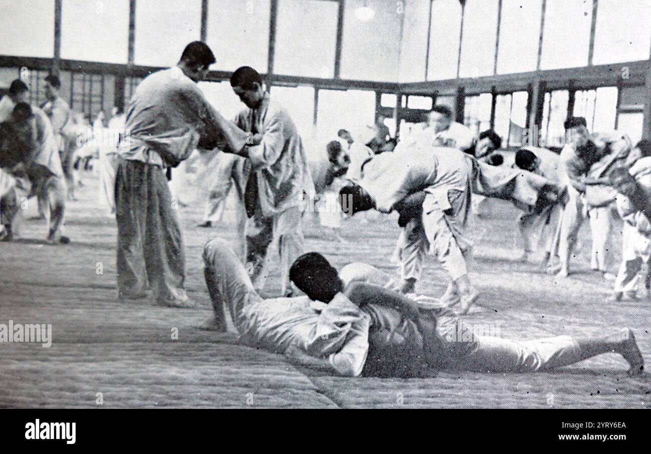 Formation de judo des garçons à l'école coréenne : Yudo Banque D'Images