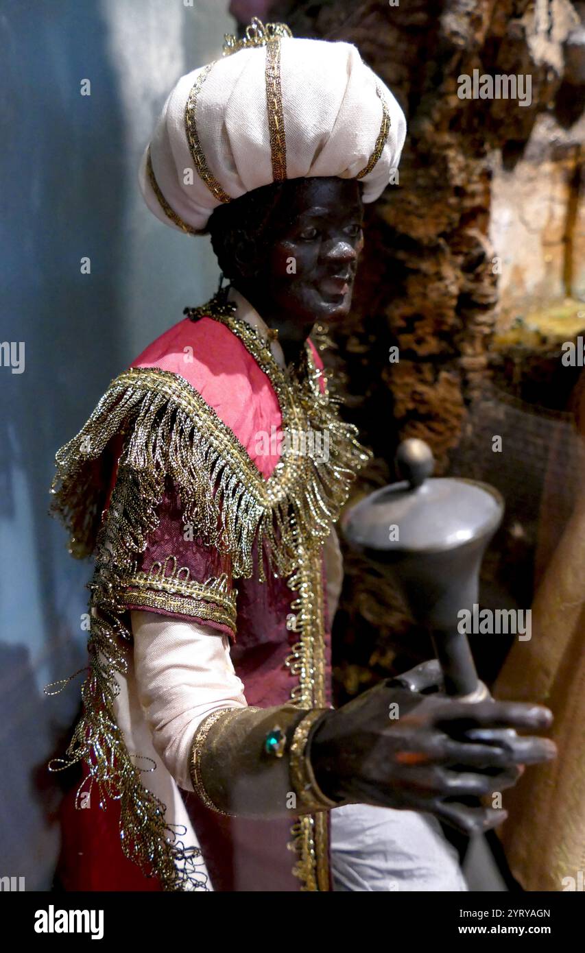 Scène de nativité baroque ornée, plâtre et bois peint, Rome Italie. 1680 Banque D'Images