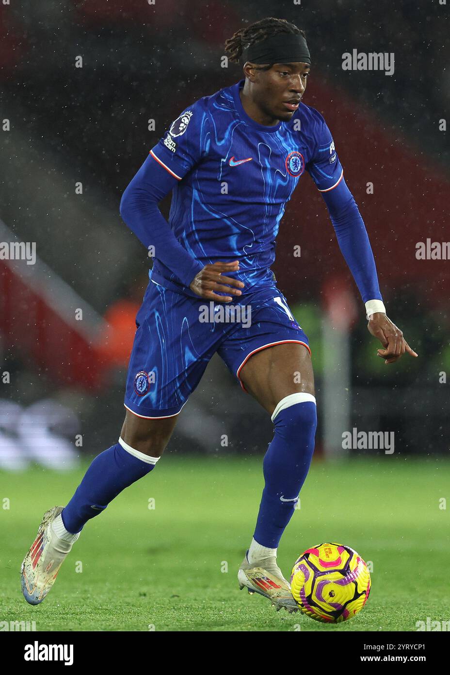 Southampton, Royaume-Uni. 4 décembre 2024. Noni Madueke de Chelsea lors du match de premier League au St Mary's Stadium, Southampton. Le crédit photo devrait se lire : Paul Terry/Sportimage crédit : Sportimage Ltd/Alamy Live News Banque D'Images