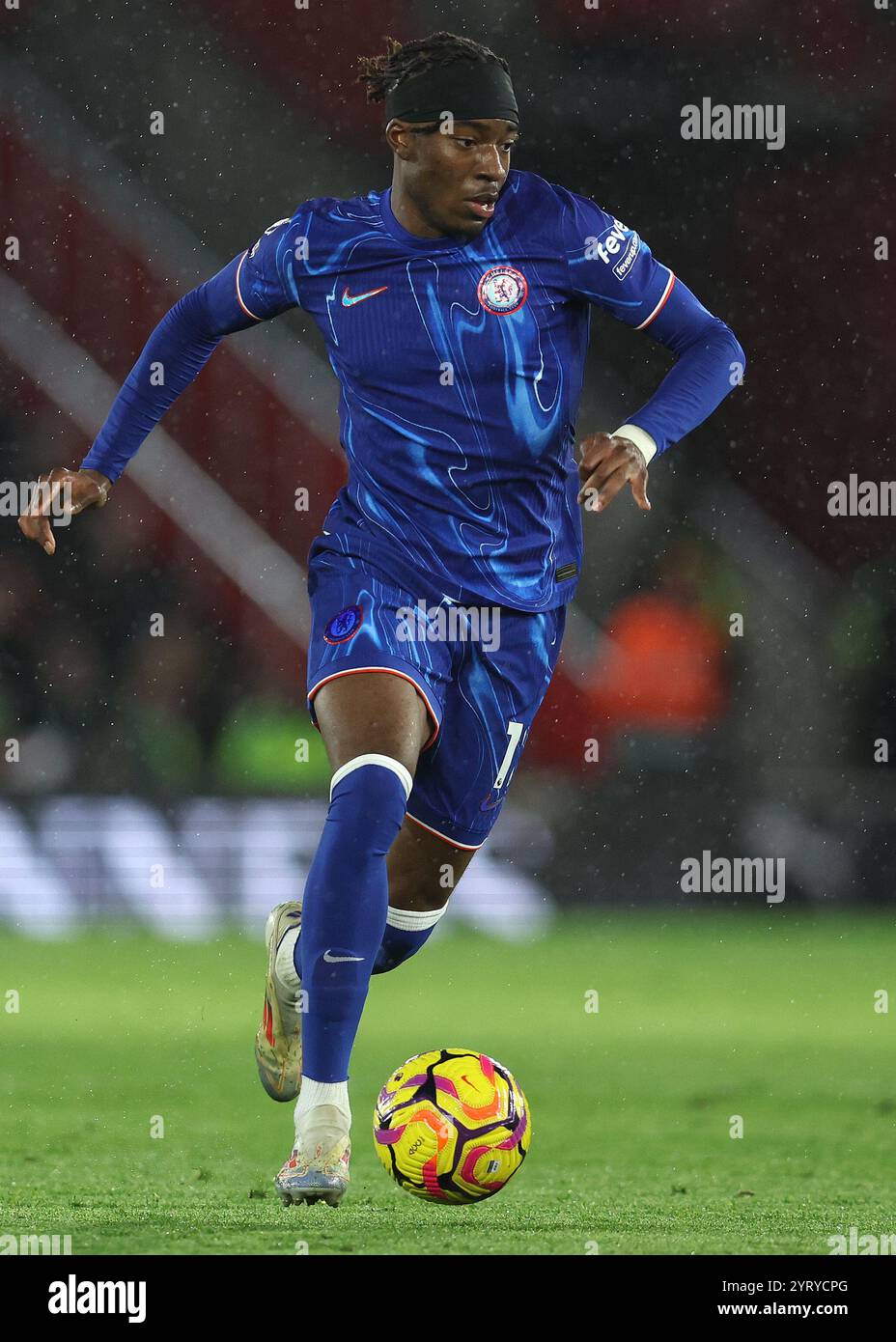 Southampton, Royaume-Uni. 4 décembre 2024. Noni Madueke de Chelsea lors du match de premier League au St Mary's Stadium, Southampton. Le crédit photo devrait se lire : Paul Terry/Sportimage crédit : Sportimage Ltd/Alamy Live News Banque D'Images