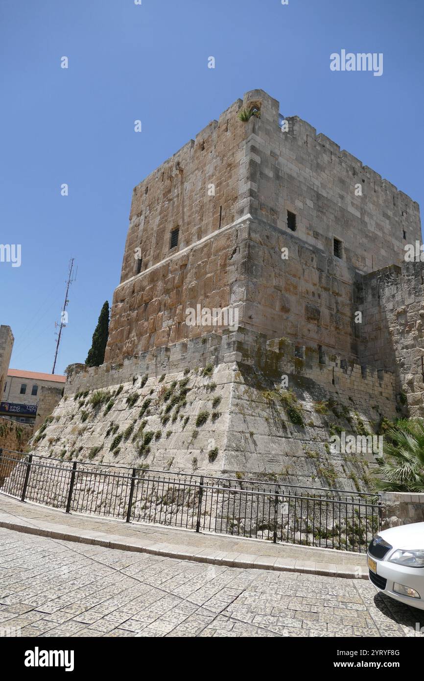 Bâtiments de l'époque ottomane près de l'entrée de la porte de Jaffa à l'extrémité ouest de la vieille ville de Jérusalem. Banque D'Images