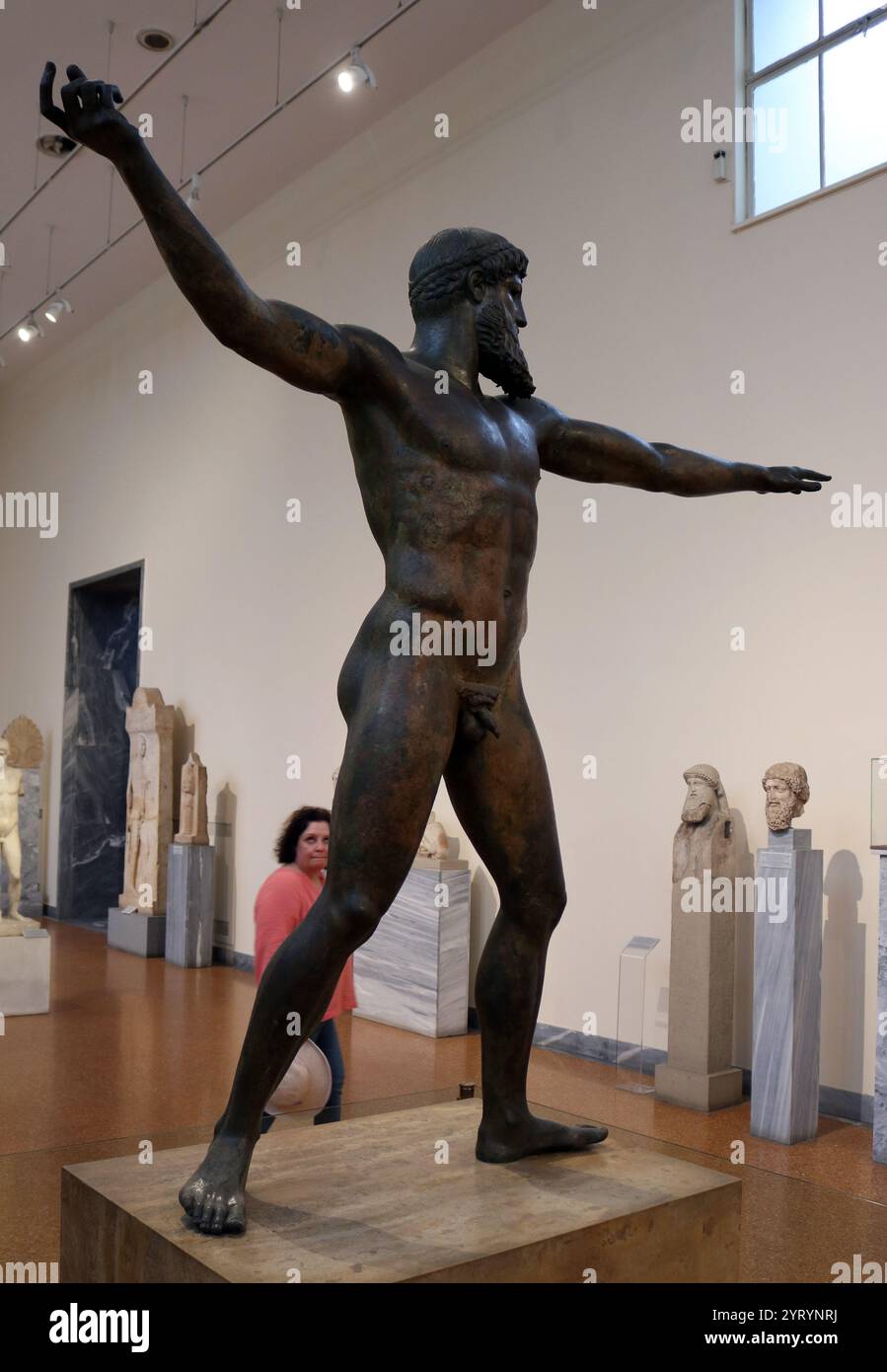 Statue en bronze de Zeus ou Poséidon, trouvée au Cap Artemesion, Grèce. 460 AV. J.-C. Banque D'Images