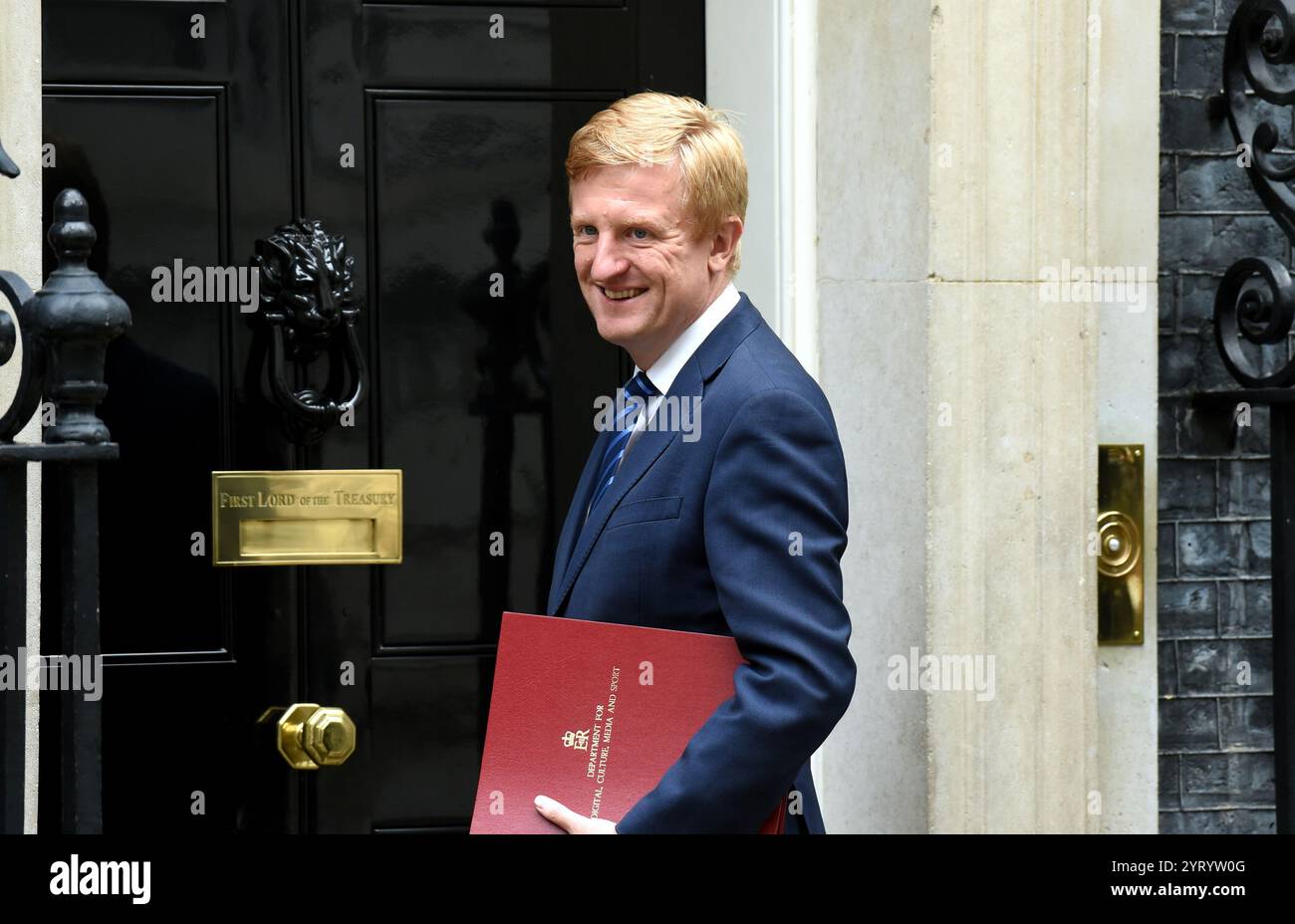 Oliver James Dowden, (né en 1978), homme politique britannique qui, depuis février 2020, est secrétaire d'État pour le numérique, la culture, les médias et les sports. 9 juillet 2020 Banque D'Images