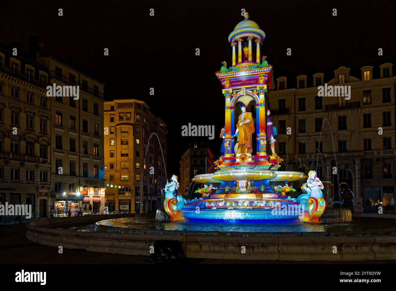 LYON, le 4 décembre 2024 : cette année, la Fête des lumières est le jubilé d'argent. Pour marquer l'événement, quelques-unes des œuvres les plus emblématiques du passé 25 Banque D'Images