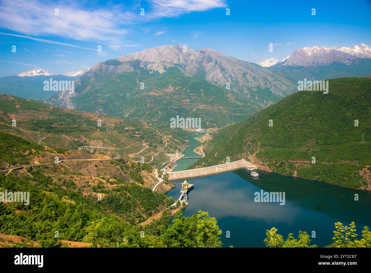 Rivière Drin et barrage près de Shkoder, Albanie Banque D'Images