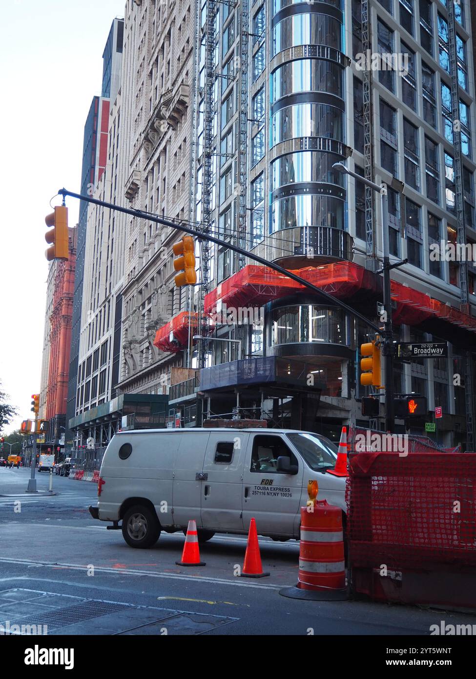 Portrait d'une ville à vapeur : New York construction Scene Banque D'Images