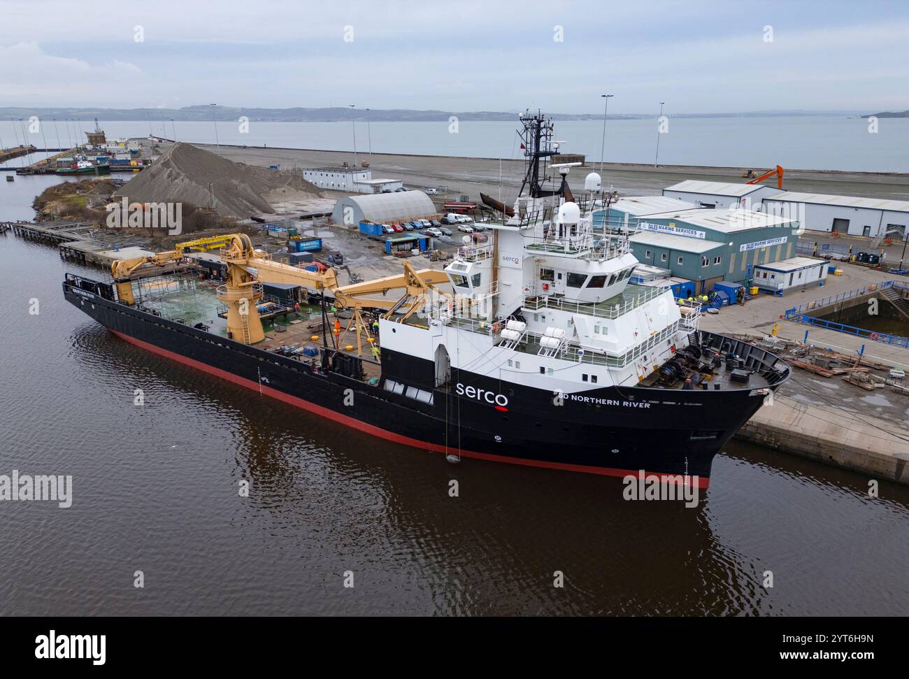 Vue du navire SERCO Northern River SD au port de Leith, Édimbourg, Écosse, Royaume-Uni Banque D'Images