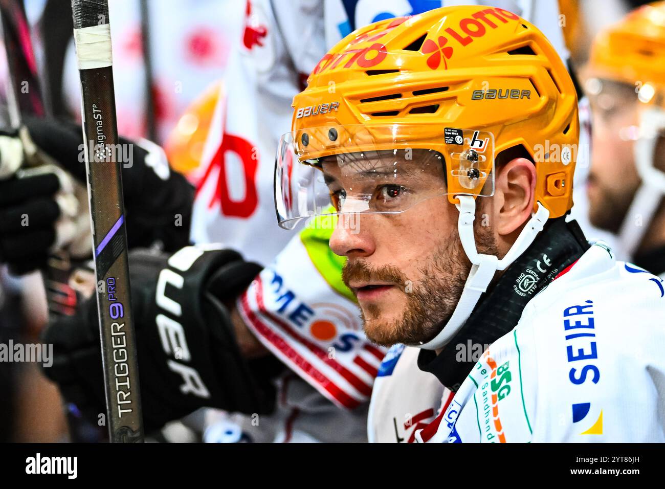 Jan Urbas (Fischtown Pinguins Bremerhaven, #9), GER, Iserlohn Roosters v. Fischtown Pinguins Bremerhaven, Eishockey, Penny-DEL, 23. Spieltag, Spielzeit 2024/2025, 06.12.2024, Foto : Jonas Brockmann/Eibner-Pressefoto Banque D'Images