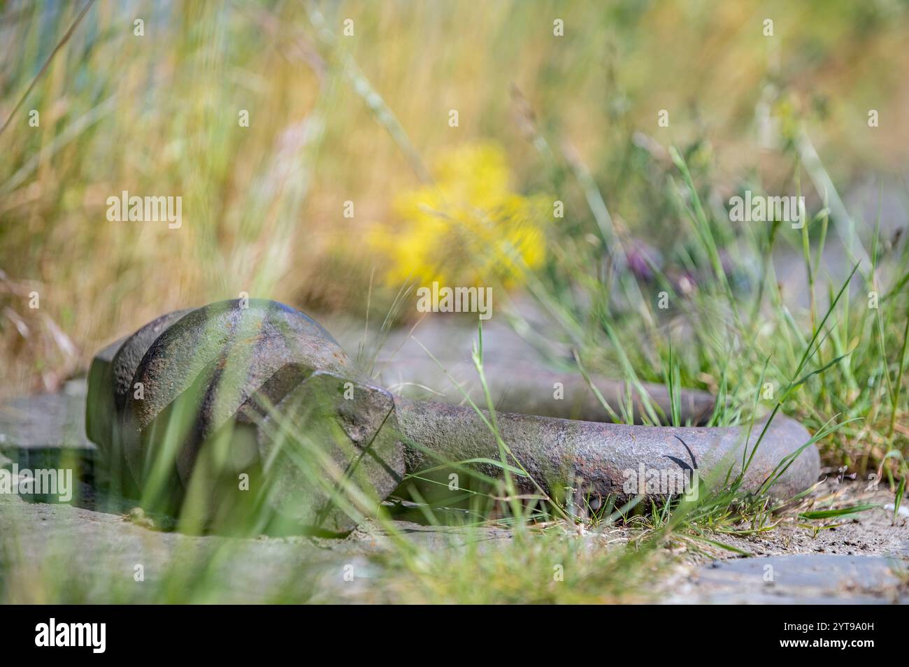 Les anneaux d'amarrage sont généralement équipés d'une barre d'amarrage Banque D'Images