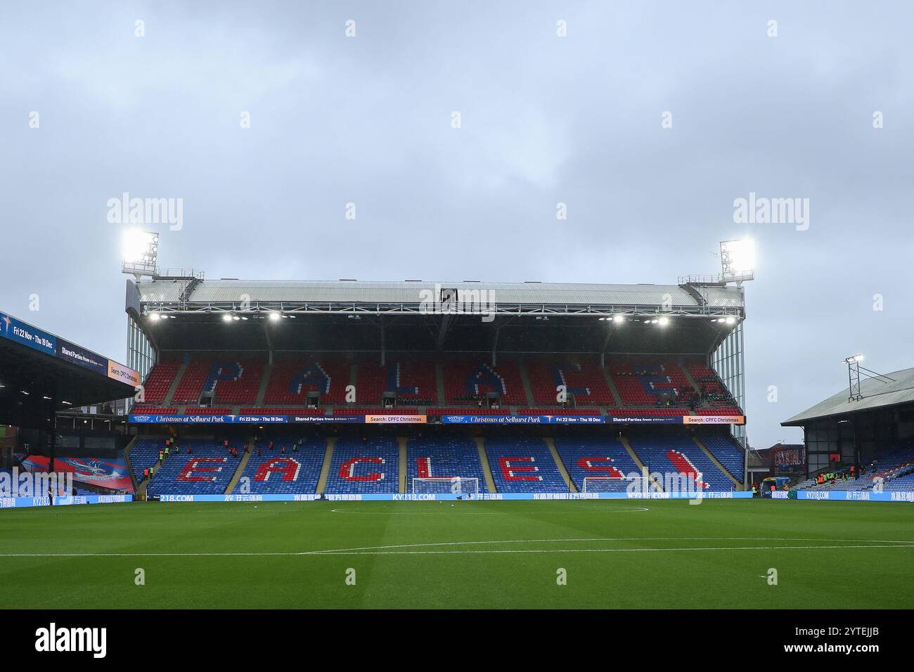 Vue générale de Selhurst Park avant le match de premier League Crystal Palace vs Manchester City au Selhurst Park, Londres, Royaume-Uni, 7 décembre 2024 (photo par Izzy Poles/News images) Banque D'Images