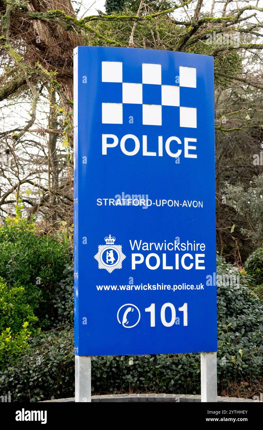 Panneau du poste de police de Stratford-upon-Avon, Warwickshire, Angleterre, Royaume-Uni Banque D'Images