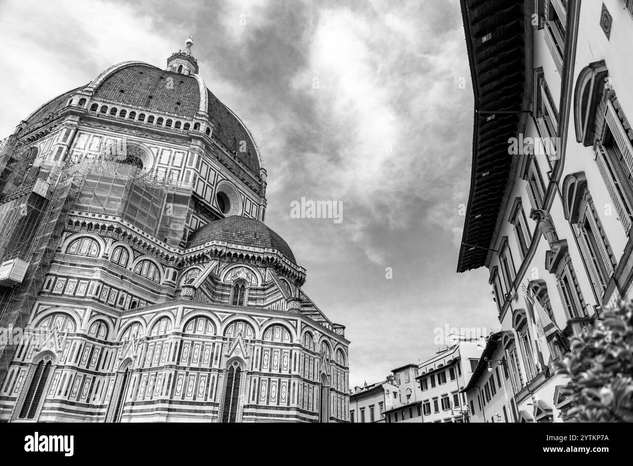 Cathédrale de Florence, Cattedrale di Santa Maria del Fiore est la cathédrale de Florence, en Italie. Le bâtiment a été achevé en 1436. Banque D'Images