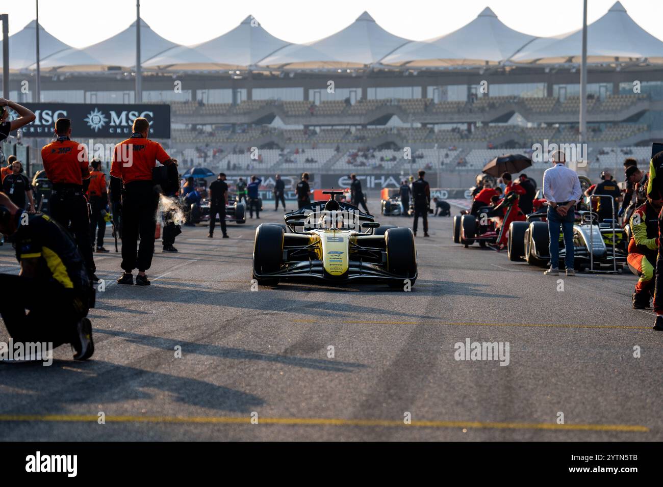 7 décembre 2024, Abu Dhabi, Singapour, Émirats Arabes Unis : F2 samedi au Grand Prix de formule 1 d'Abu Dhabi 2024 sur le circuit de Yas Marina. (Crédit image : © Antoine Lapeyre/ZUMA Press Wire) USAGE ÉDITORIAL SEULEMENT! Non destiné à UN USAGE commercial ! Banque D'Images