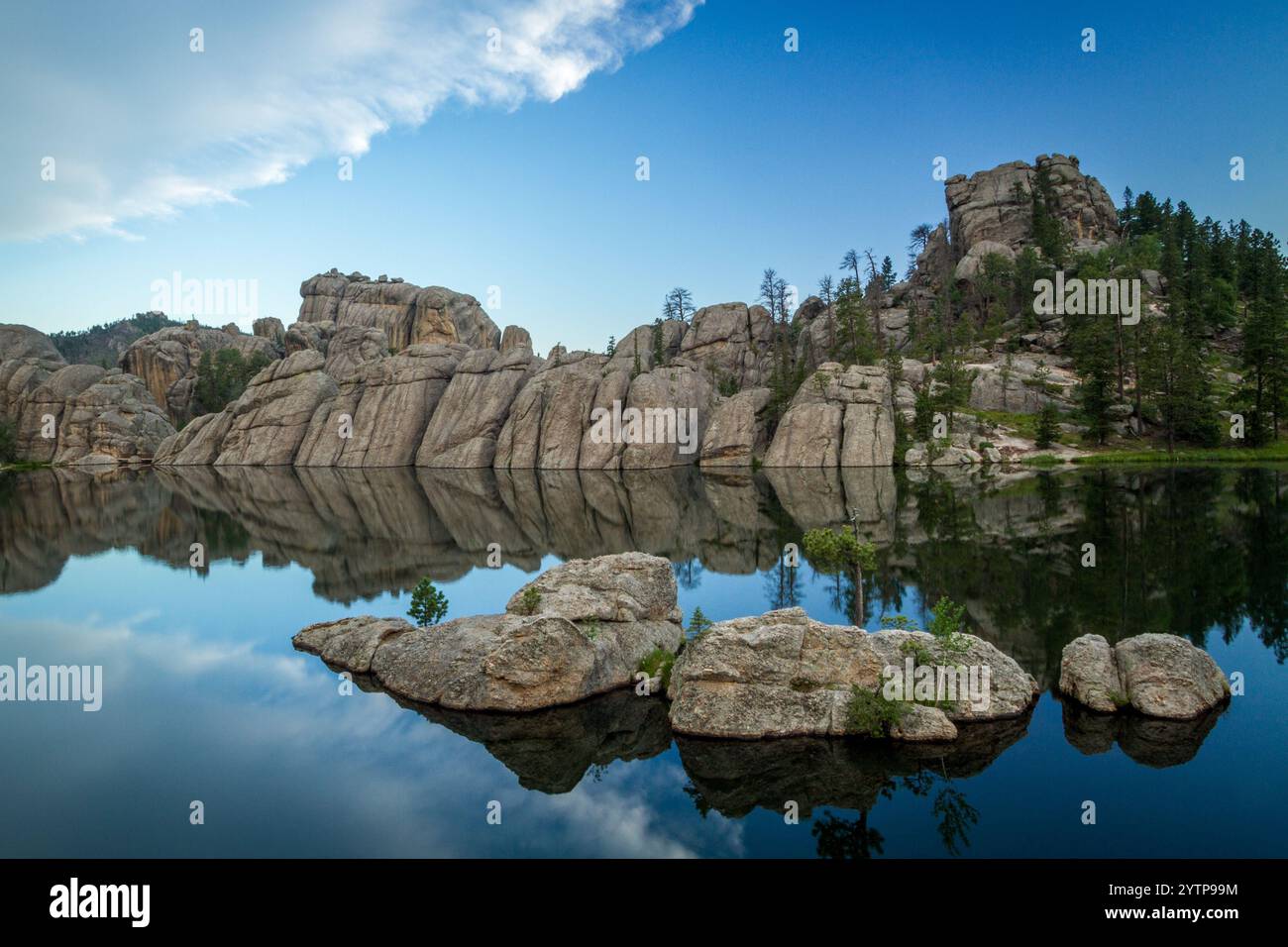 Sylvan Lake Reflection du parc national de Custer Banque D'Images