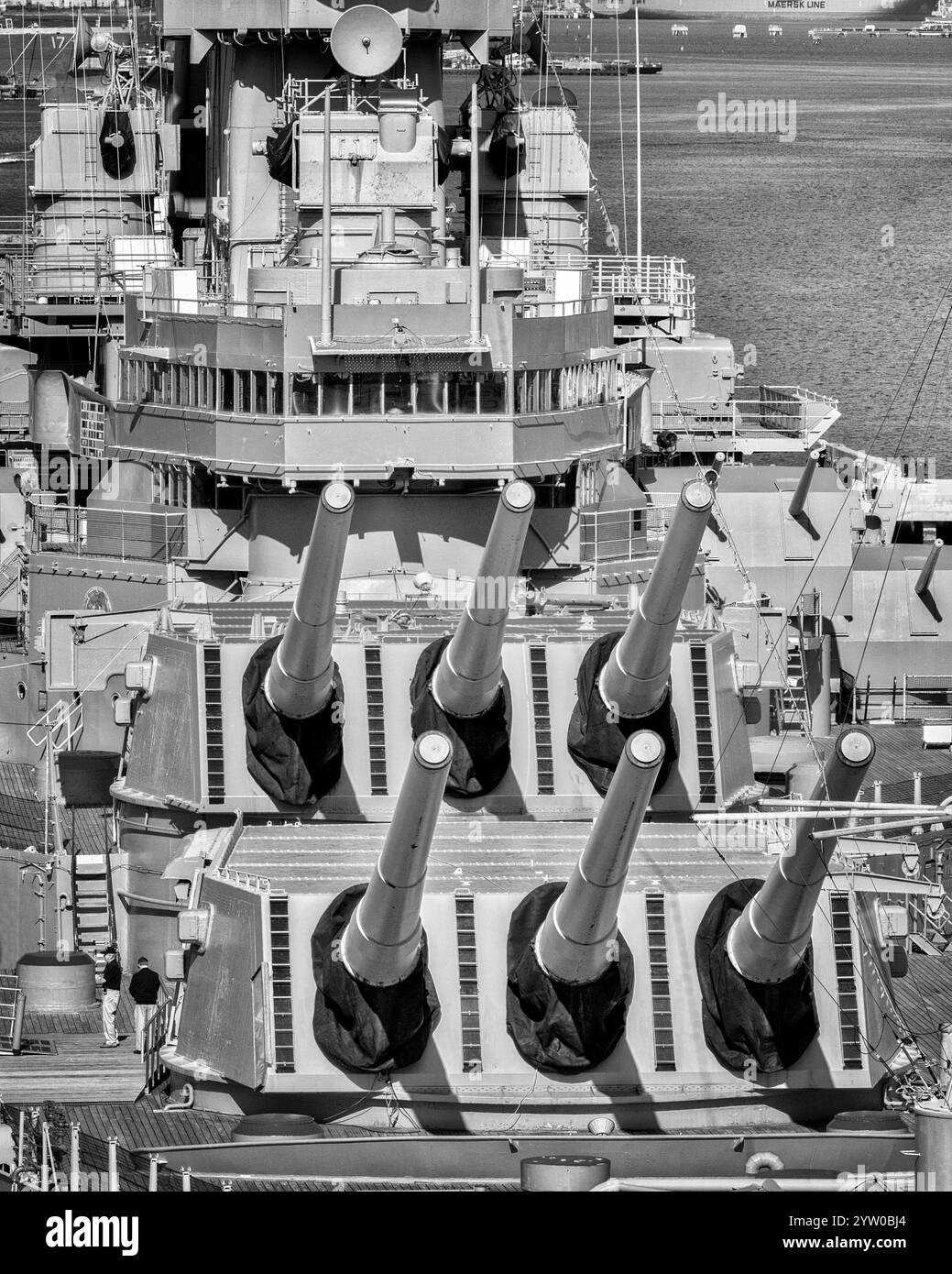 L'USS Wisconsin (BB-64) a été lancé en 1944. Surnommé « Wisky » est un cuirassé de classe Iowa. La batterie principale du Wisconsin était composée de neuf batteries de 16 pouces/50ca Banque D'Images