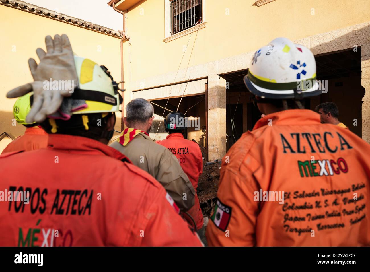 Brigada Topos Tlatelolco. L'équipe de premiers secours et de secours en cas de calamité et d'accident aide en cas de catastrophe naturelle. DANA inondation. Banque D'Images