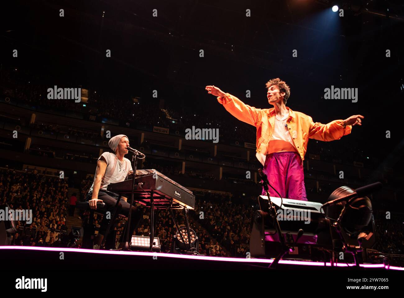 Londres, Royaume-Uni. 9 décembre 2024. Les fans de Jacob collier vont se régaler lorsque Chris Martin le rejoint sur scène à l'O2. Cristina Massei/Alamy Live News. Banque D'Images