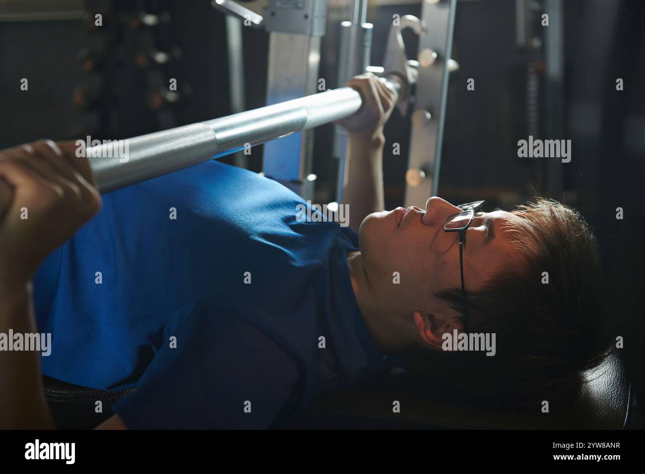 Entraînement Gym Training hommes Banque D'Images