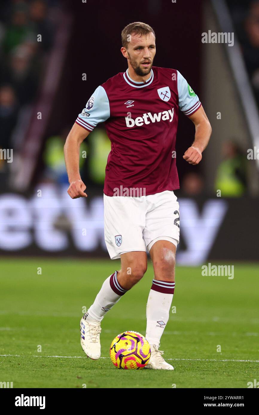 Tomas Soucek of West Ham United - West Ham United v Wolverhampton Wanderers, premier League, London Stadium, Londres, Royaume-Uni - 9 décembre 2024 usage éditorial exclusif - restrictions DataCo applicables Banque D'Images