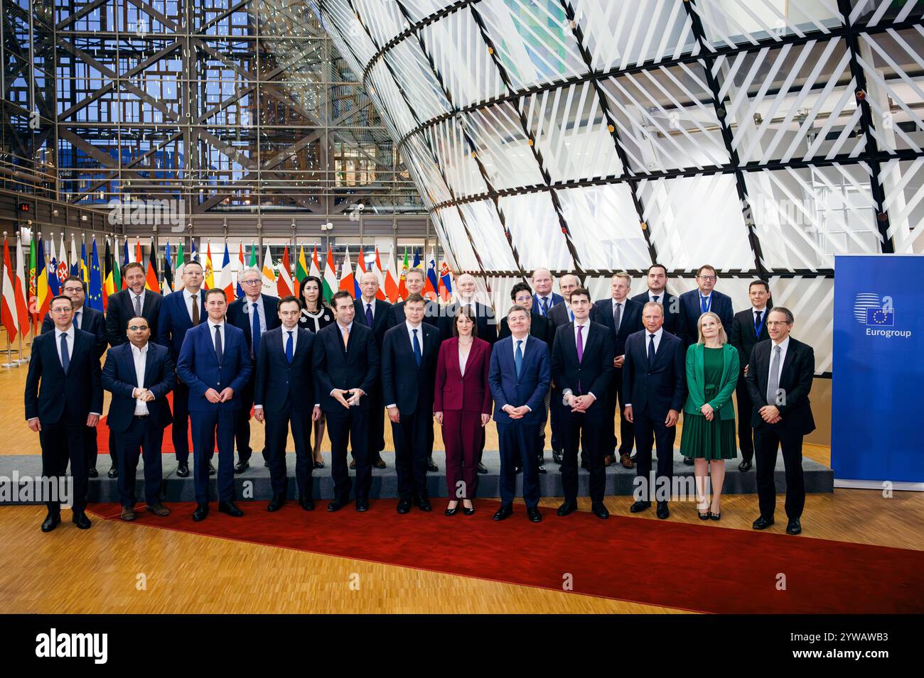 Joerg Kukies, Bundesfinanzminister SPD, aufgenommen beim Familienfoto im Rahmen des Eurogruppe / ECOFIN-rates in Bruessel, 09.12.2024. Fotografiert im Auftrag des Bundesministerium der Finanzen BMF Bruessel Belgien *** Joerg Kukies, ministre fédéral des Finances SPD , photographié sur la photo de famille lors du Conseil ECOFIN de l'Eurogroupe à Bruxelles, 09 12 2024 photographié pour le compte du ministère fédéral des Finances BMF Bruxelles Belgique Copyright : xFelixxZahn/BMFx Banque D'Images