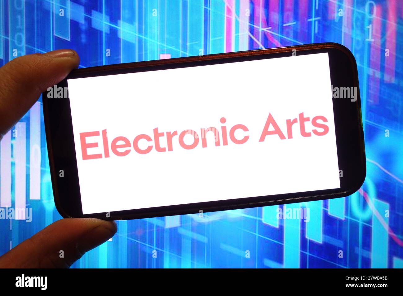 Dans cette illustration photo, le logo de la société Electronic Arts est affiché sur l'écran d'un smartphone. Banque D'Images