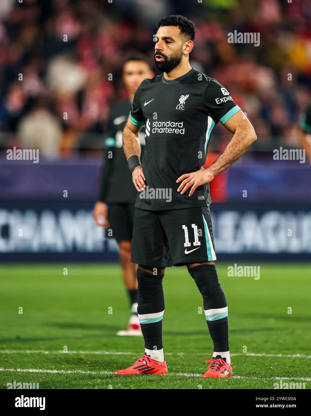 Gérone, Espagne. 10 décembre 2024. Gérone, Espagne, 22 octobre 2024 : Mohamed Salah Hamed Mahrous Ghaly (11 Liverpool FC) tire un penalty lors du match de football de la Ligue des Champions de l'UEFA entre Girona FC et Liverpool FC au stade Montilivi de Gérone, Espagne (Judit Cartiel/SPP) crédit : SPP Sport Press photo. /Alamy Live News Banque D'Images