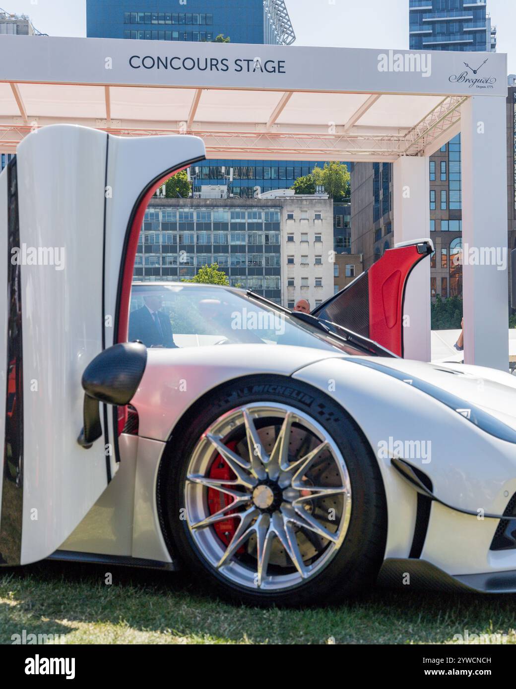 Koenigsegg sur la scène principale du concours de Londres 2023 à l'honorable Artillery Company Banque D'Images