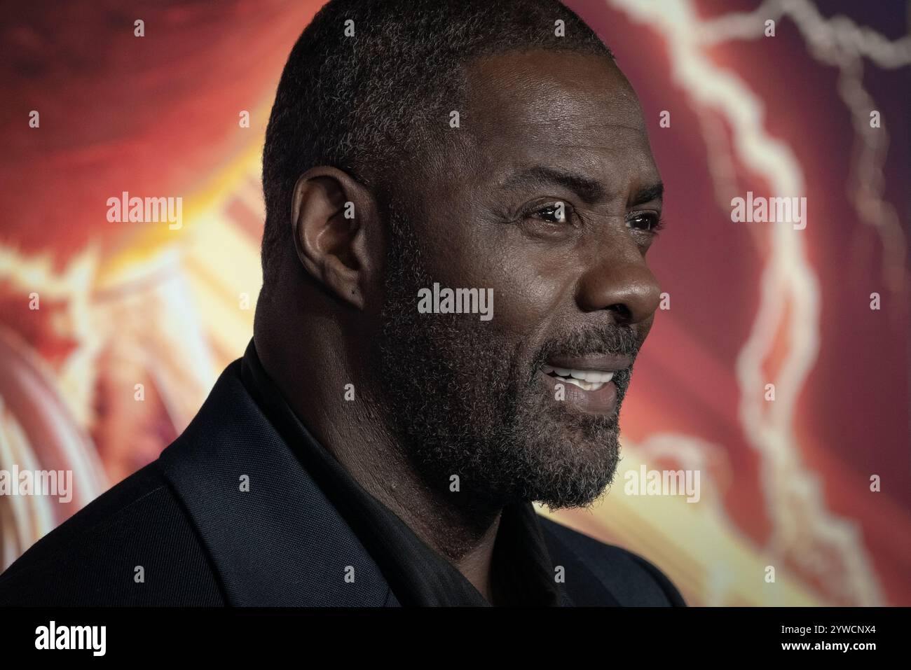 Londres, Royaume-Uni. 10 décembre 2024. Idris Elba assiste à la première britannique de « Sonic the Hedgehog 3 » au Cineworld Leicester Square. Crédit : Guy Corbishley/Alamy Live News Banque D'Images