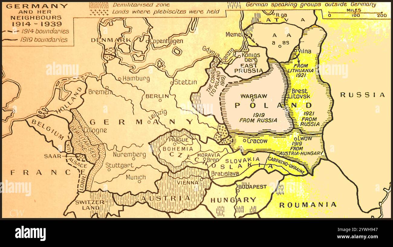 Une carte ancienne montrant l'Allemagne et les voisins avec les frontières et les dates créées en 1914-1939 - Eine alte Karte von Deutschland und seinen Nachbarn mit Grenzen und Daten, erstellt 1914-1939 - Banque D'Images