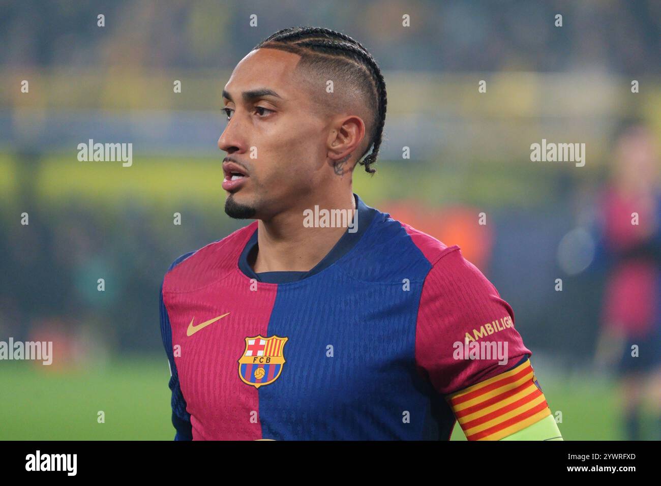 Signal Iduna Park, Dortmund, Allemagne. 11 décembre 2024. UEFA Champions League Football, Borussia Dortmund contre Barcelone ; Raphinha FC Barcelona crédit : action plus Sports/Alamy Live News Banque D'Images