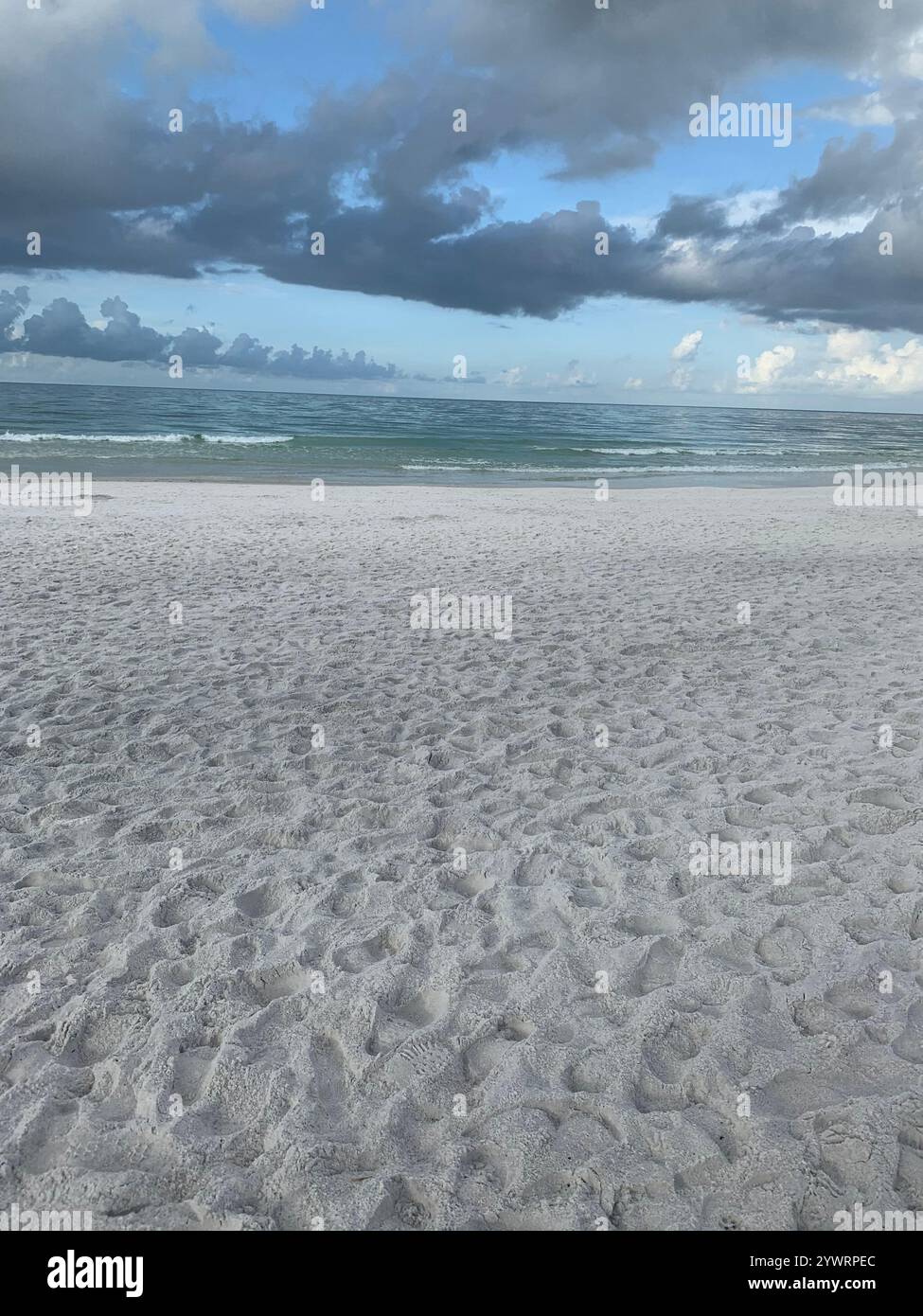 Matins sur la plage - Image de stock capturée avec un smartphone