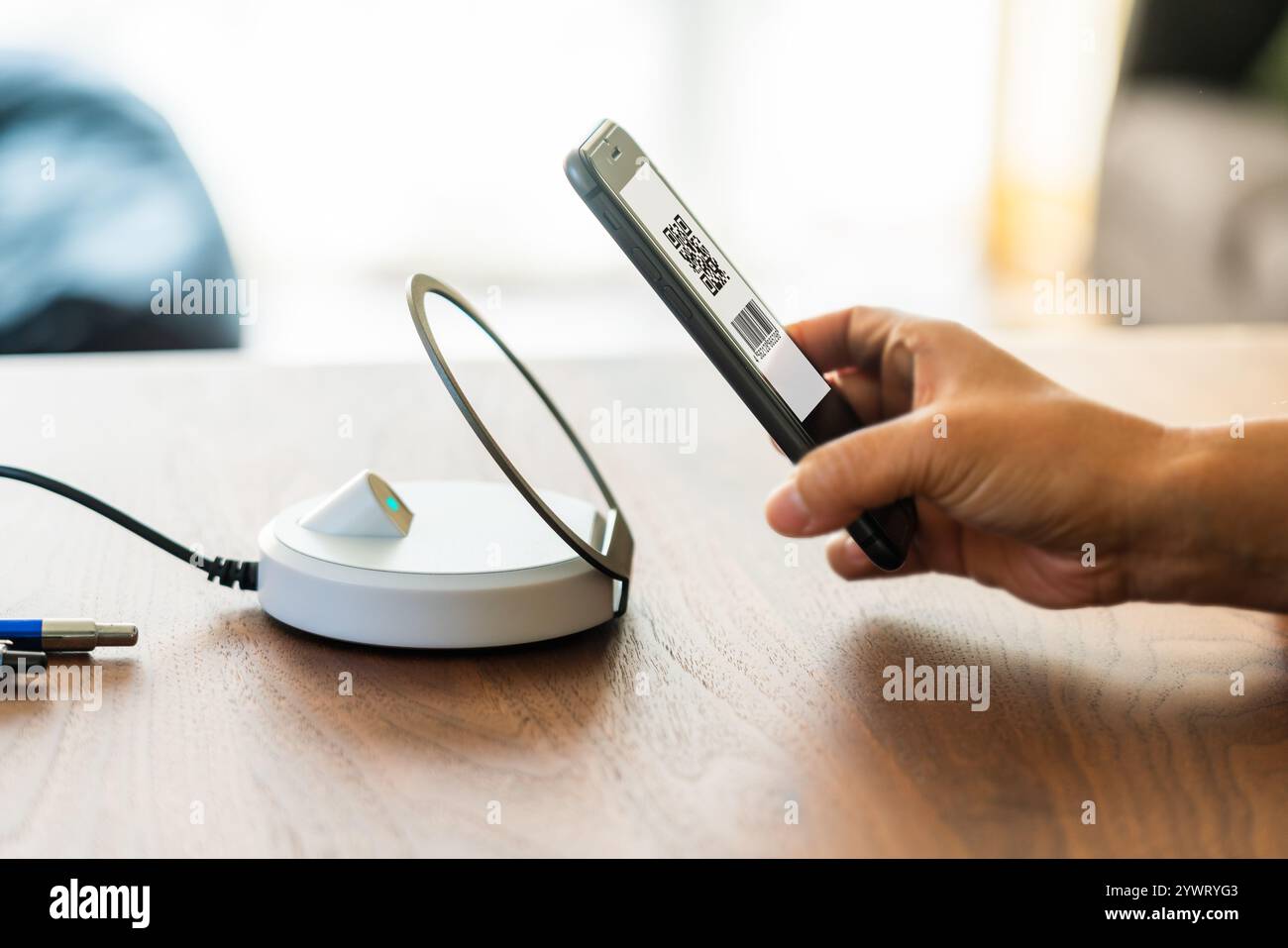 Paiement smartphone, cashless, paiement par code QR, code à barres, payer, téléphone portable, paiement Banque D'Images