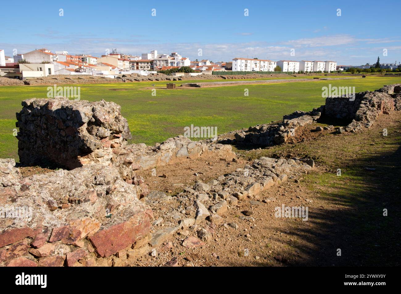 Le cirque romain de Mérida est une ancienne enceinte de course de chars construite par les Romains dans la colonie romaine d'Augusta Emerita -aujourd'hui Mérida- à t Banque D'Images