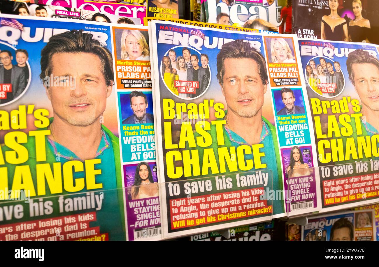Brad Pitt - Angelina jolie relation fait les manchettes en première page sur la couverture de National Enquirer. Droits de paternité d'Une vedette de cinéma de célébrités. Banque D'Images