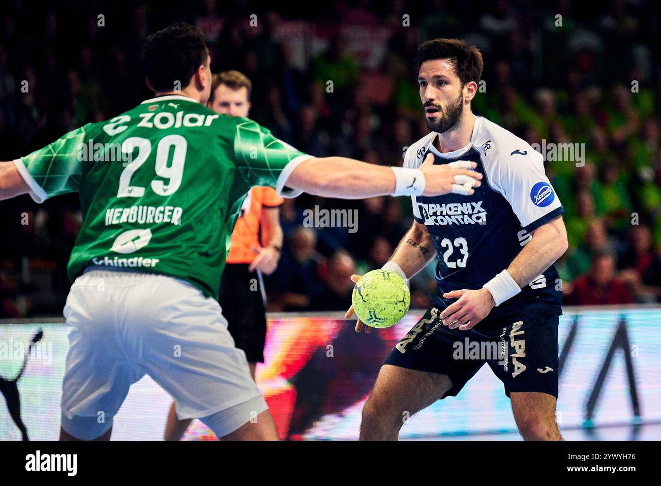 Tim Suton (TBV Lemgo Lippe, #23), GER, Fuechse Berlin v. TBV Lemgo Lippe, 1.Bundesliga, Daikin HBL, Herren, 14. Spieltag, saison 2024/2025, 12.12.2024 Foto : Eibner-Pressefoto/ Claudius Rauch Banque D'Images